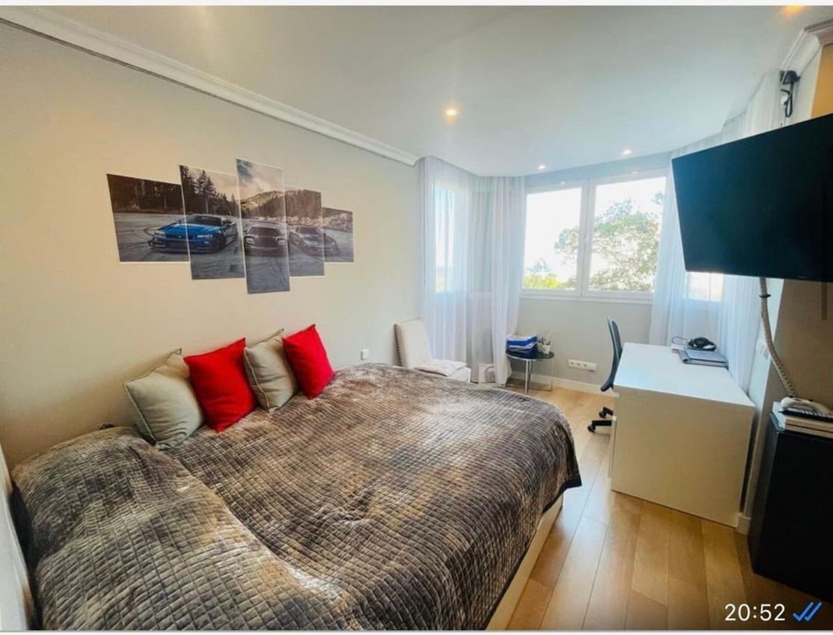 Middle Floor Apartment in Marbella — photo 10 of 10