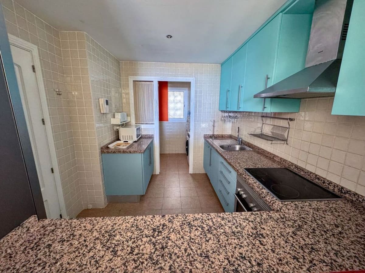 Middle Floor Apartment in La Alcaidesa — photo 9 of 10