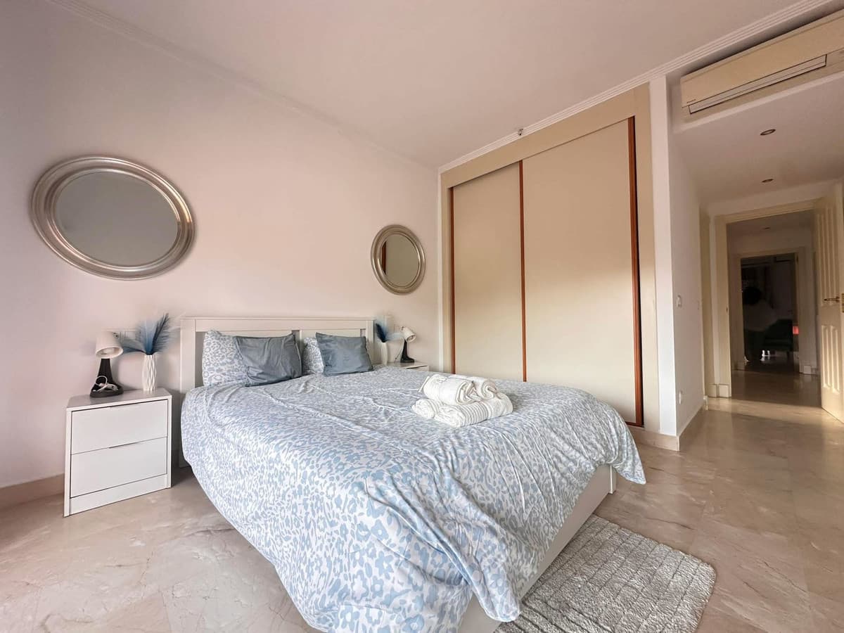 Ground Floor Apartment in Estepona — photo 4 of 10