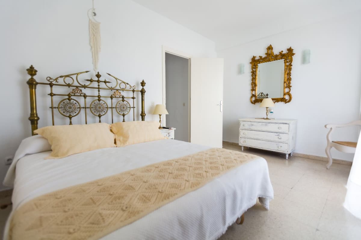 Middle Floor Apartment in Fuengirola — photo 10 of 10