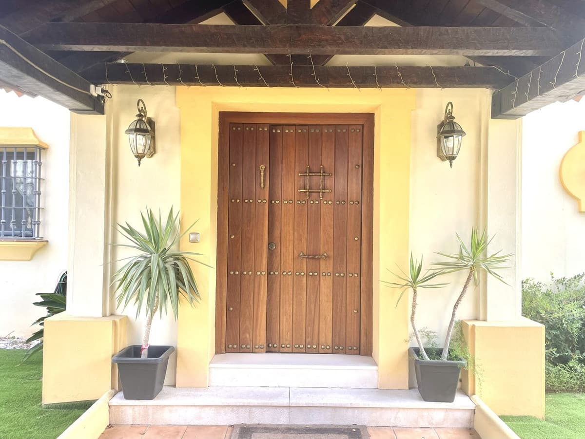 Detached Villa in Mijas — photo 4 of 10