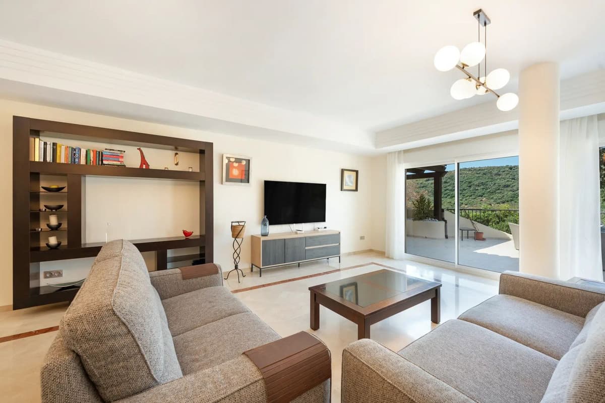 Ground Floor Apartment in San Roque — photo 2 of 10