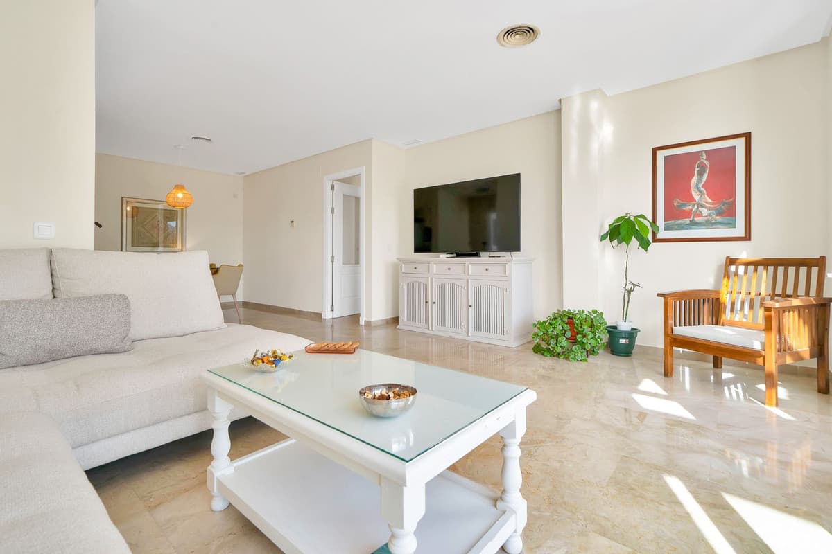 Penthouse in Torrequebrada — photo 5 of 10