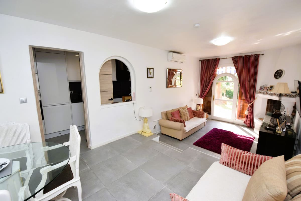 Ground Floor Apartment in Riviera del Sol — photo 10 of 10