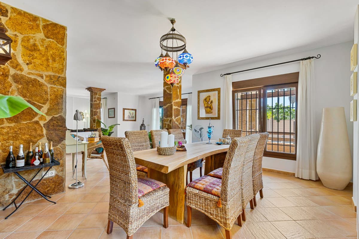 Detached Villa in Alhaurín de la Torre — photo 10 of 10