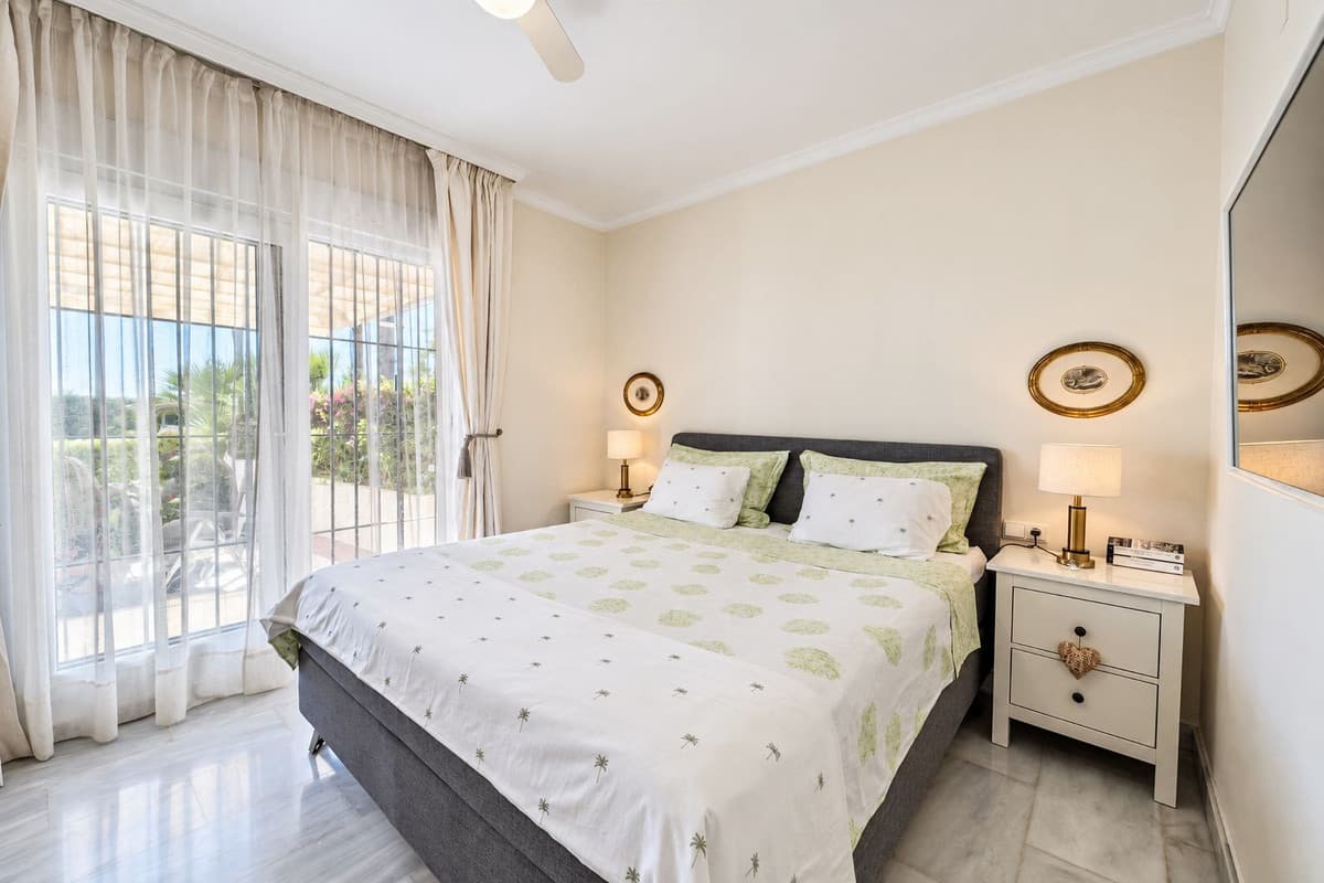 Ground Floor Apartment in Elviria — photo 5 of 10