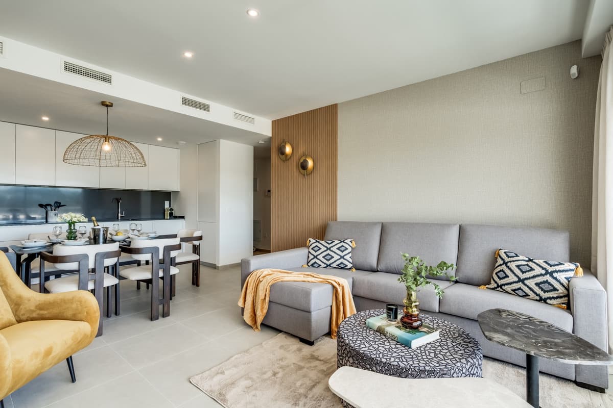 Middle Floor Apartment in Estepona — photo 10 of 10