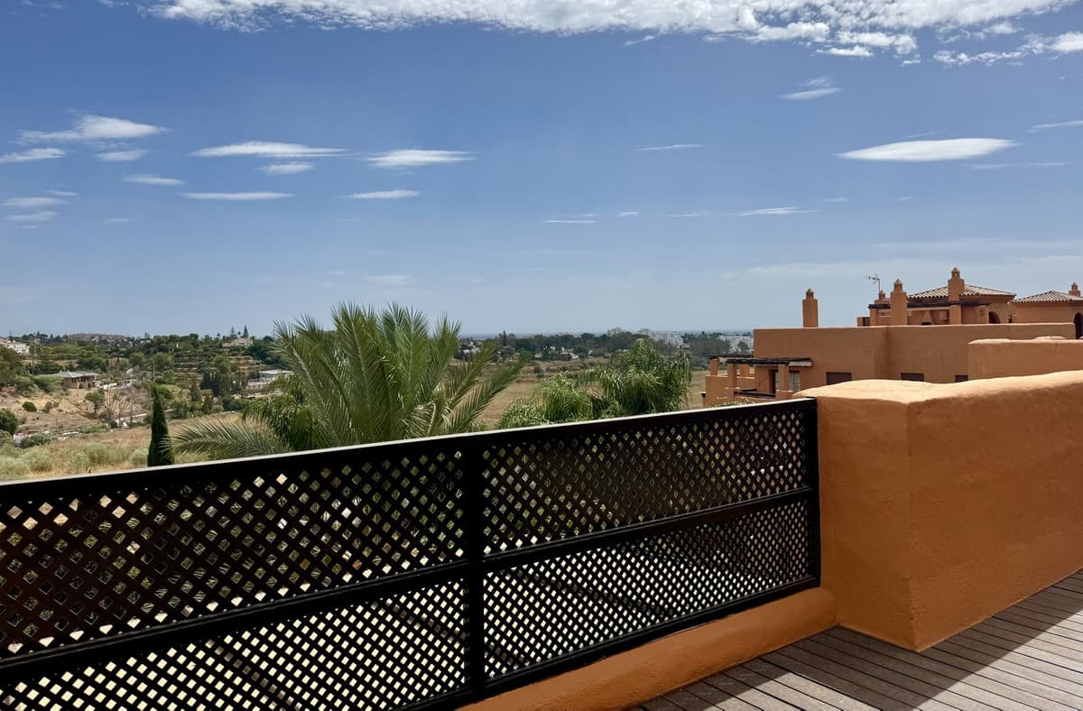 Penthouse Duplex in Benahavís — photo 2 of 10