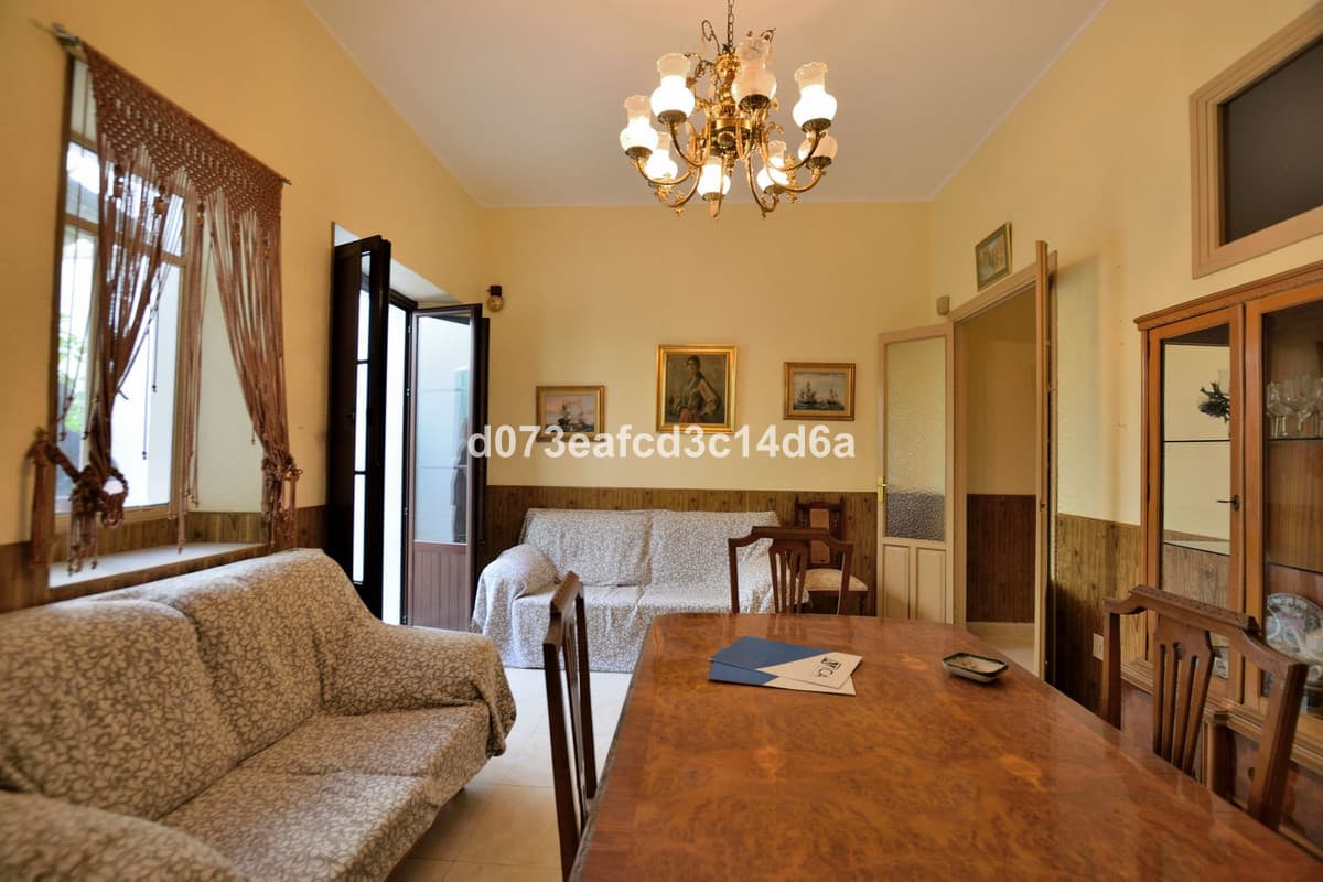 Townhouse in Ronda — photo 8 of 10