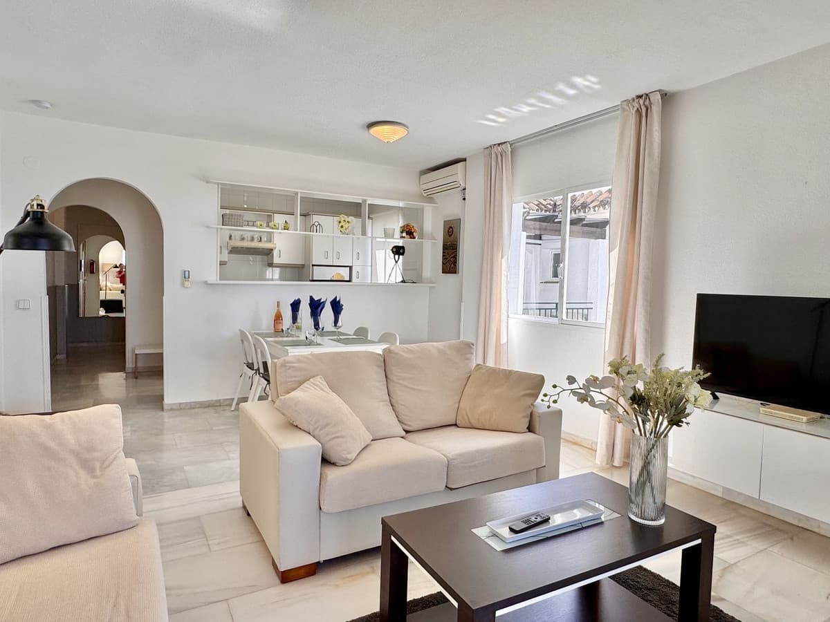 Penthouse in Calahonda — photo 7 of 10