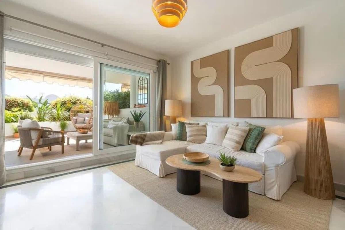 Ground Floor Apartment in Nueva Andalucía — photo 1 of 10