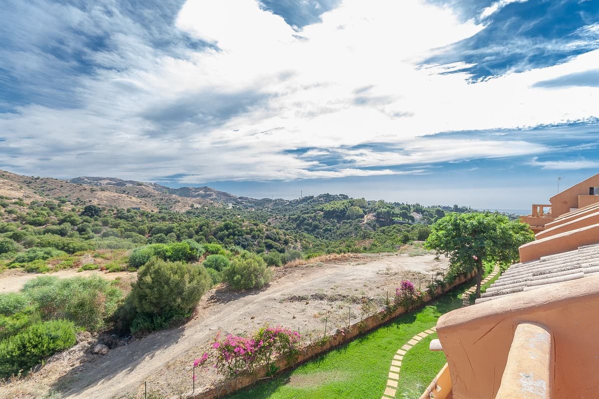 Penthouse in Elviria — photo 9 of 10