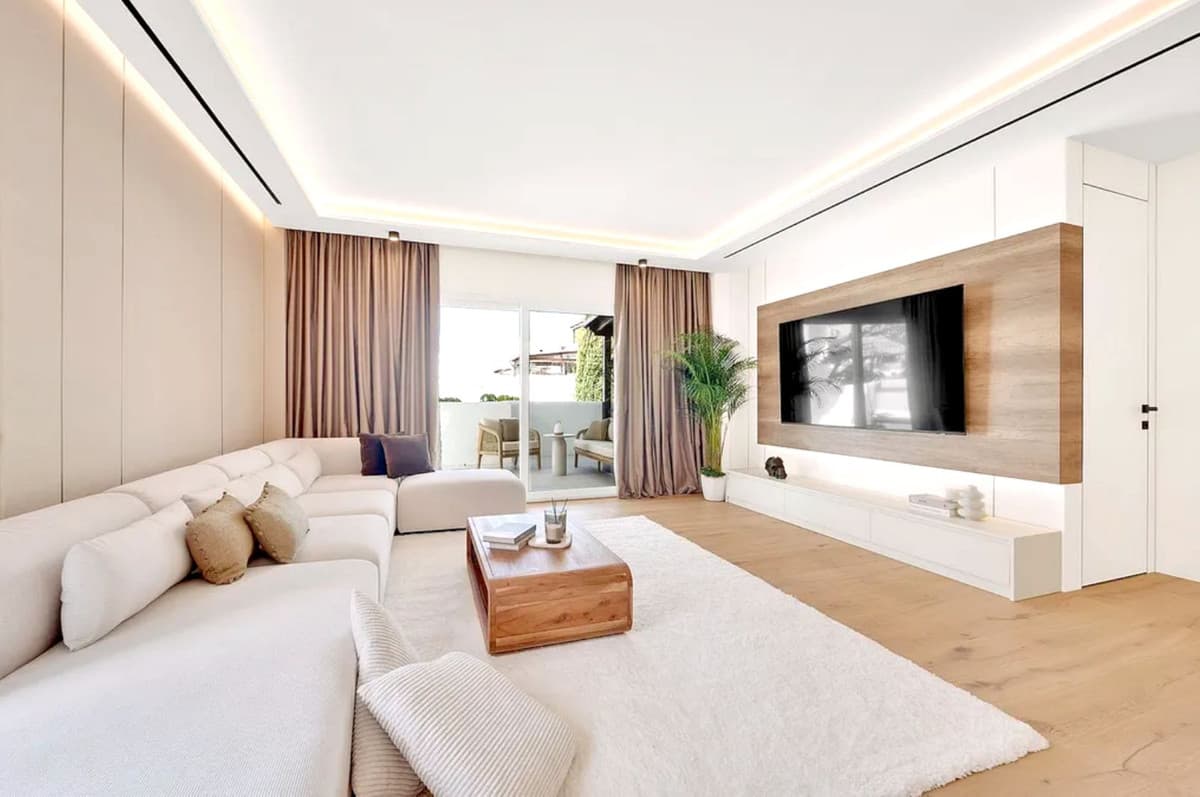 Middle Floor Apartment in Nagüeles — photo 1 of 10