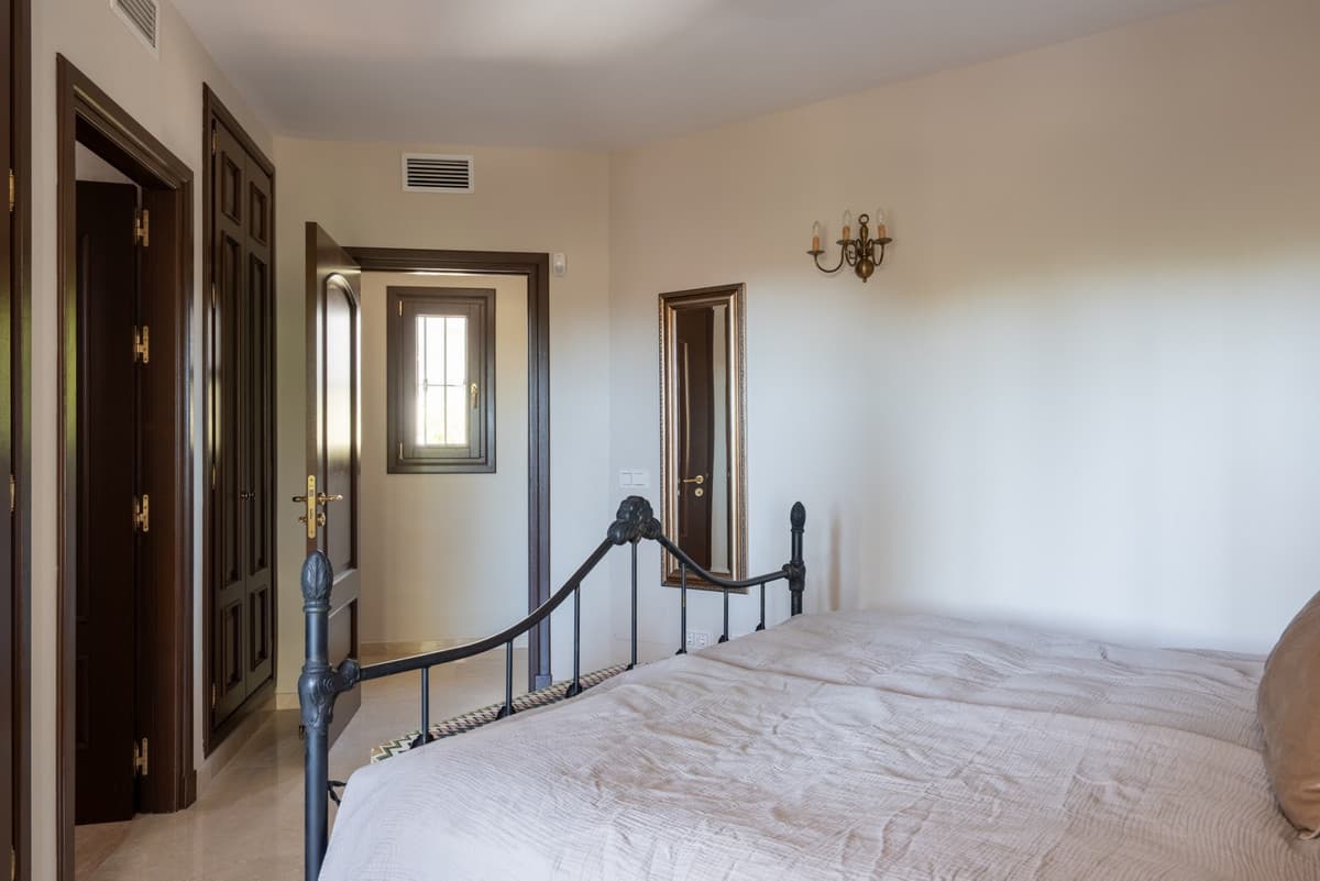 Detached Villa in El Rosario — photo 9 of 10