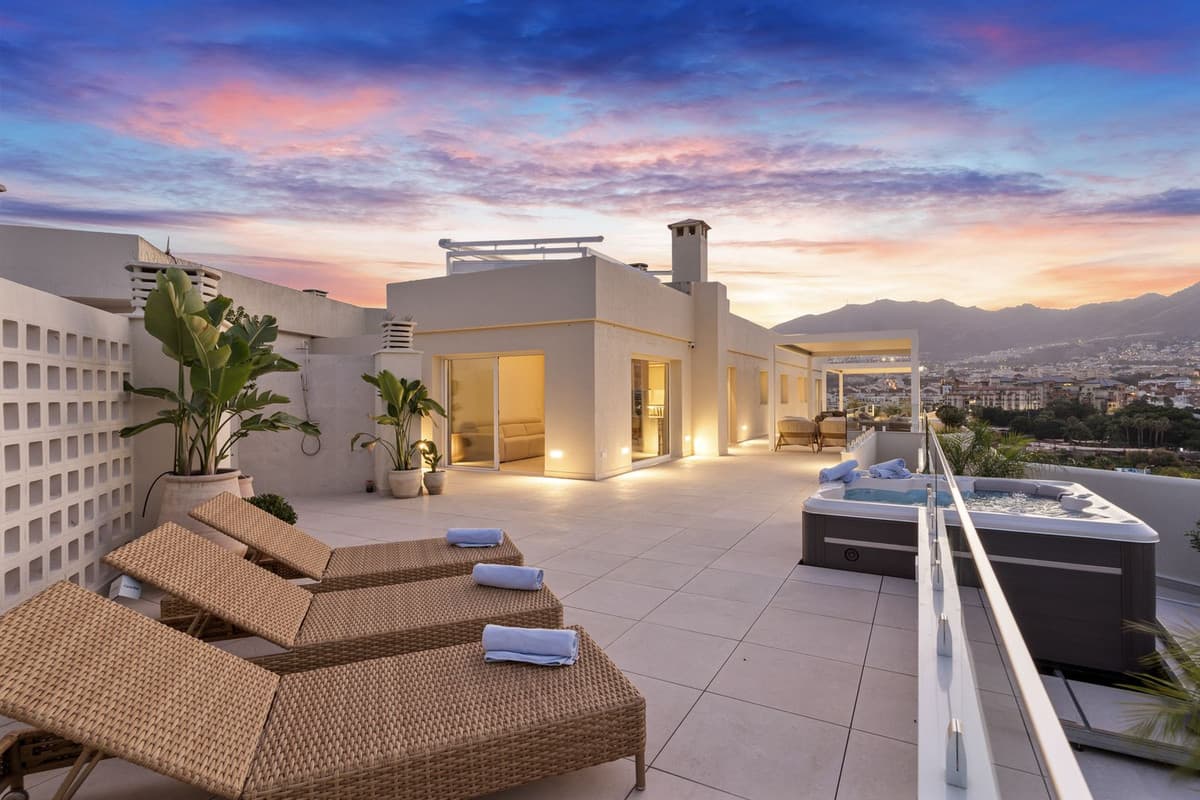 Penthouse in Benalmadena Costa — photo 9 of 10