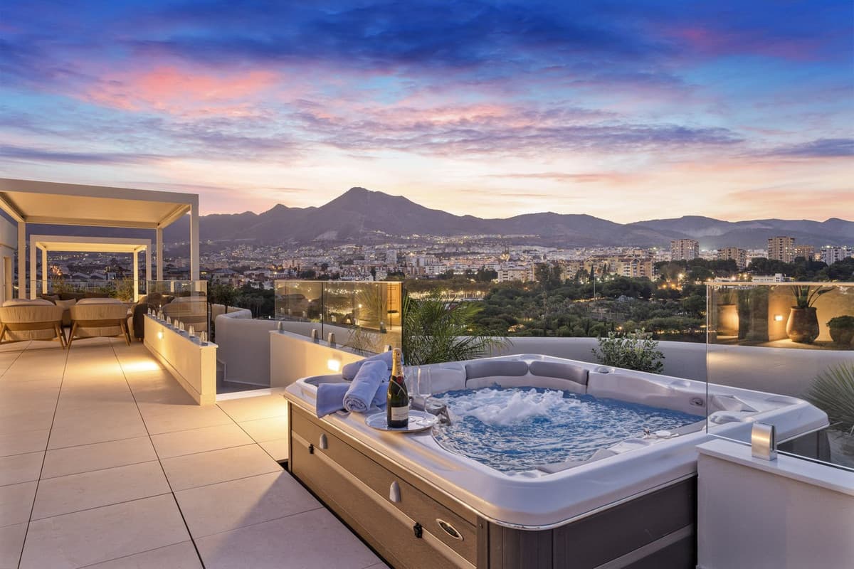 Penthouse in Benalmadena Costa — photo 10 of 10