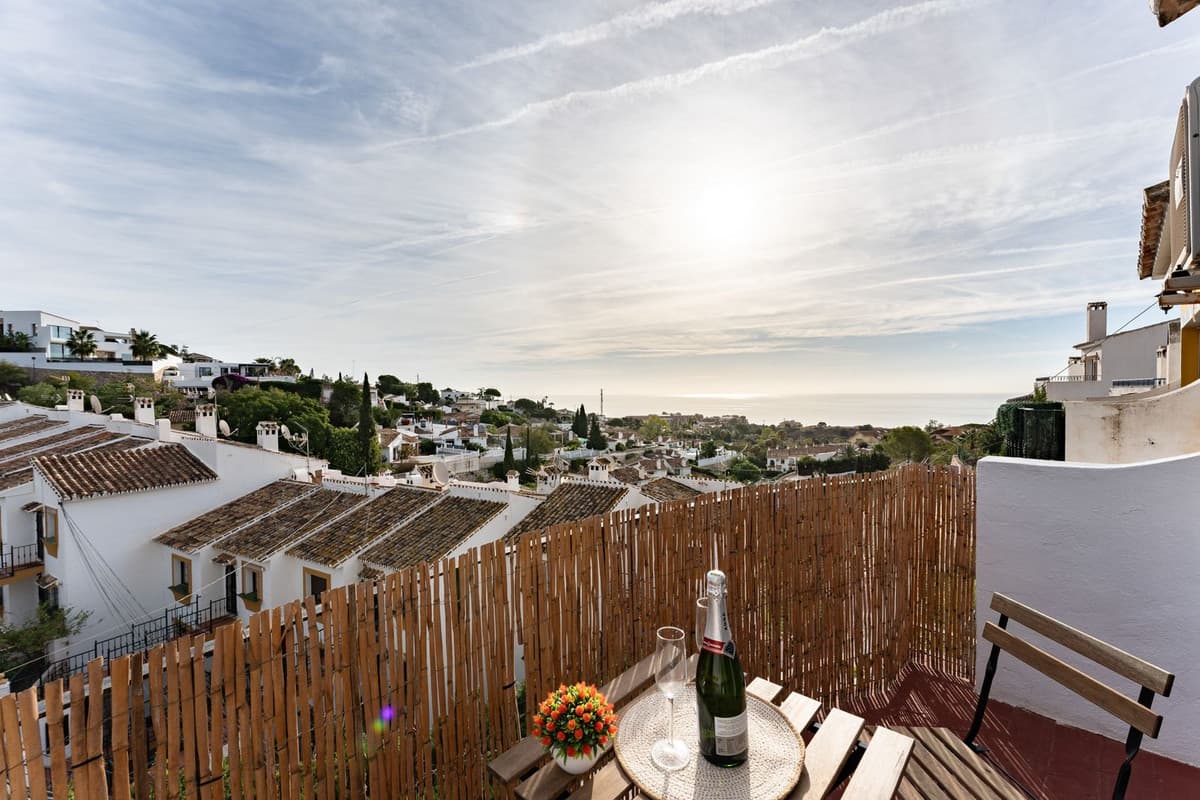 Top Floor Apartment in La Capellania — photo 2 of 10