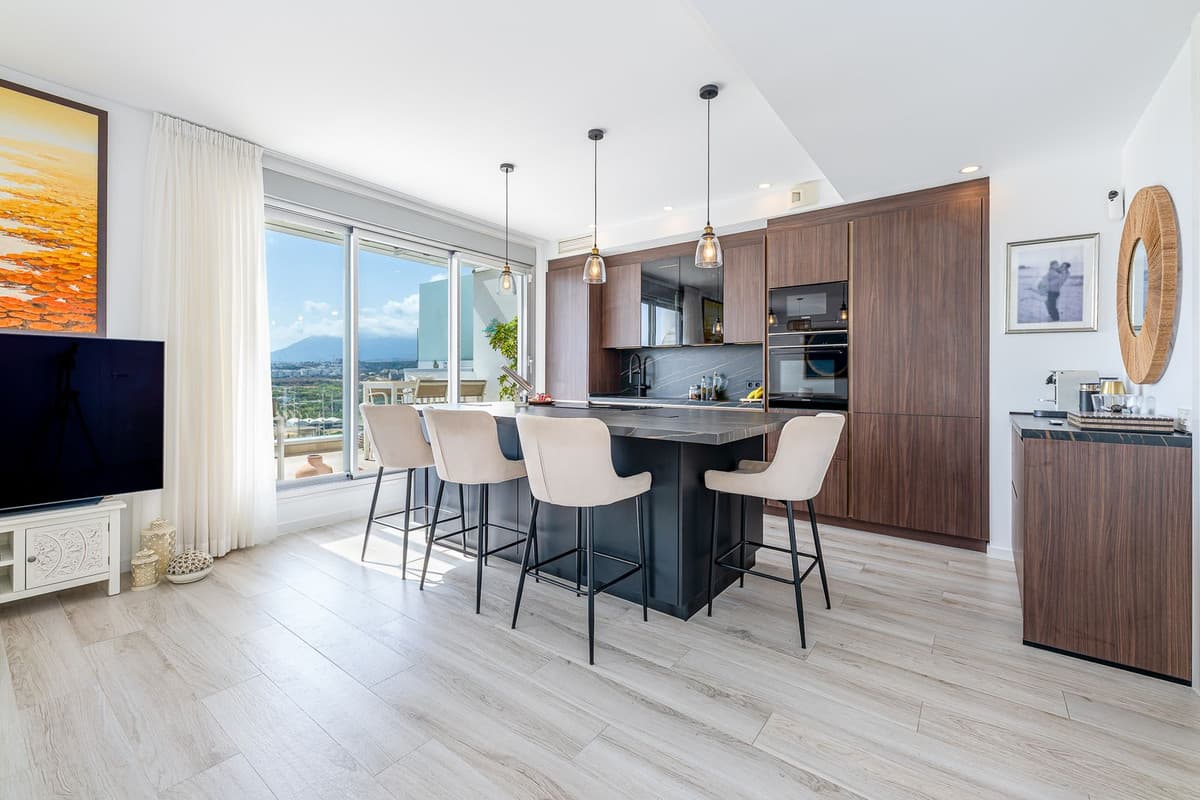 Penthouse in Cancelada — photo 1 of 10