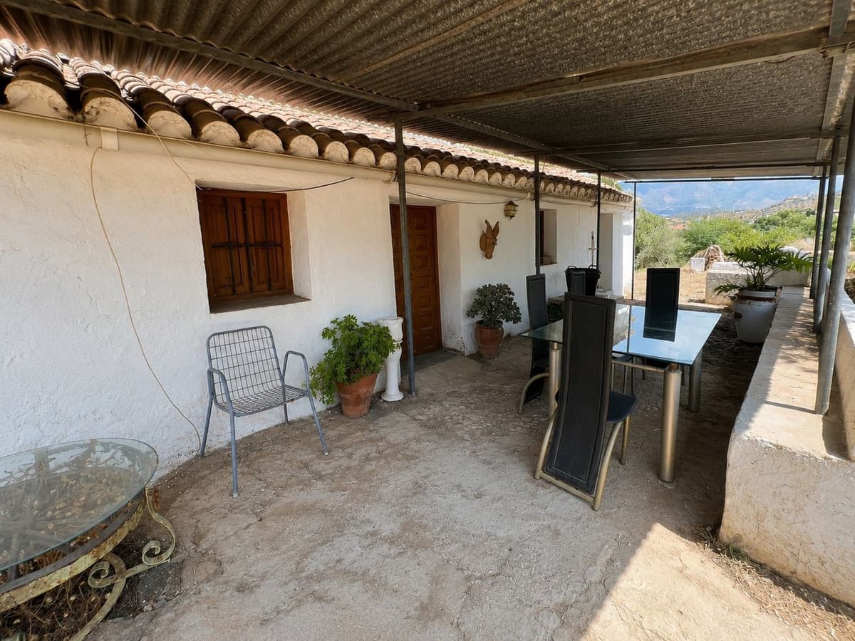 Cortijo in Entrerrios — photo 2 of 5