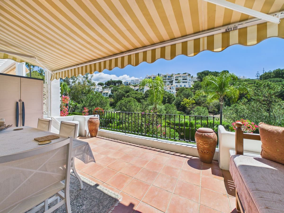Penthouse Duplex in Benahavís — photo 1 of 10