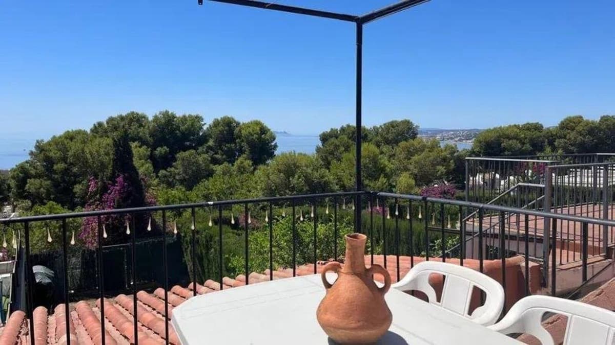 Townhouse in Estepona — photo 4 of 10