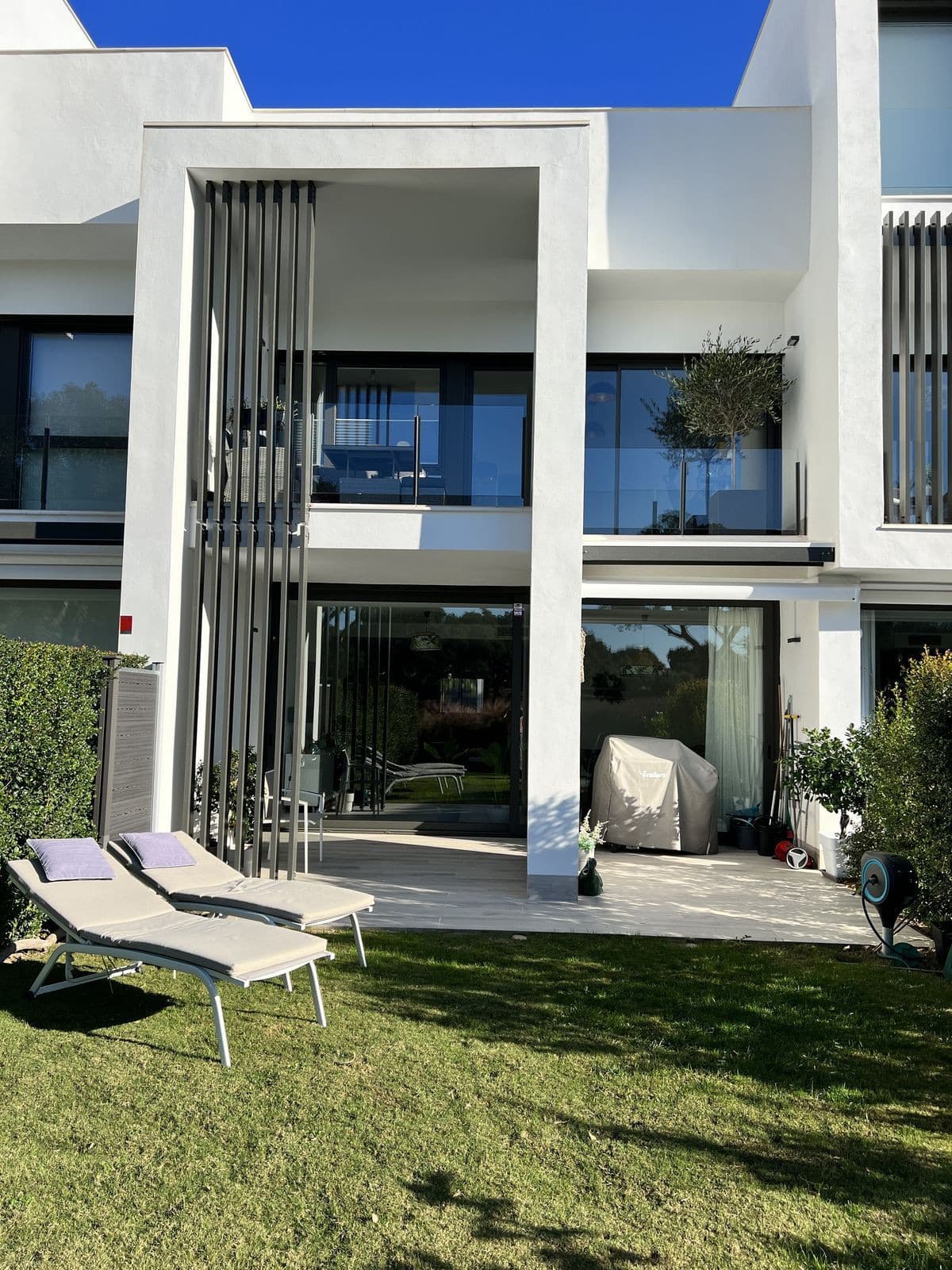 Semi-Detached House in Sotogrande Alto — photo 3 of 10
