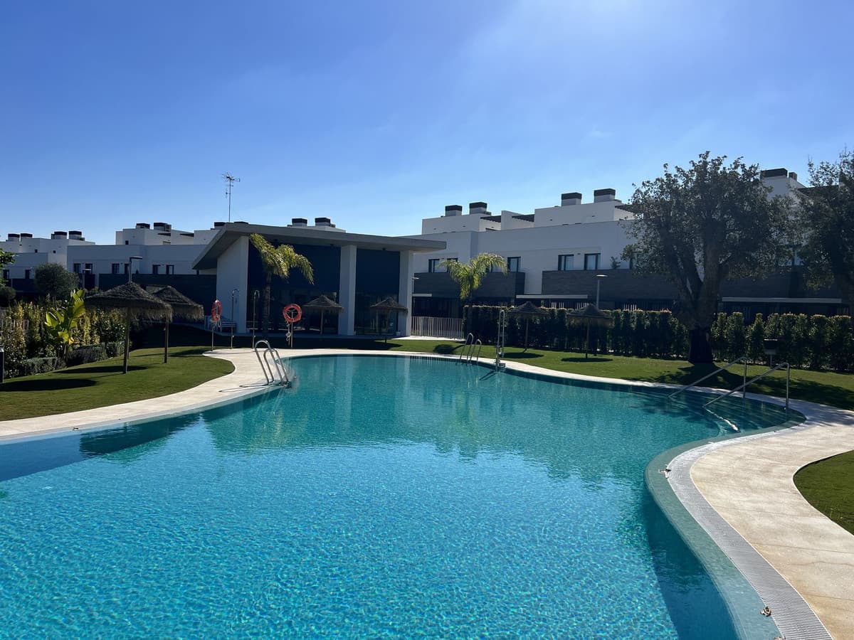 Townhouse in Sotogrande — photo 4 of 10
