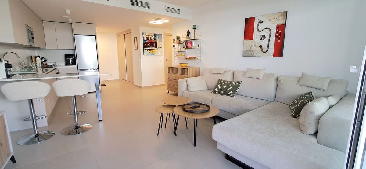 Middle Floor Apartment in Manilva — photo 7 of 10
