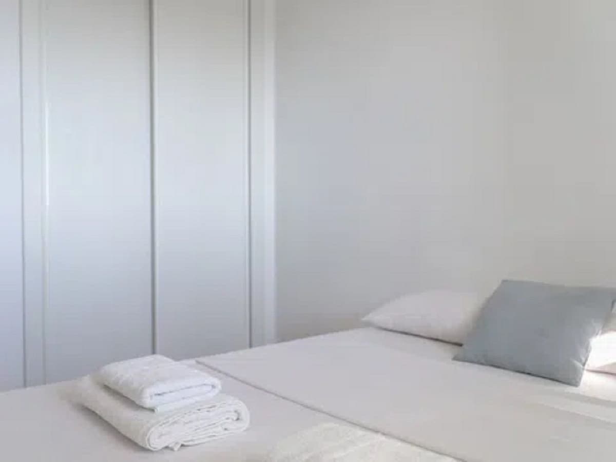 Middle Floor Apartment in El Pinillo — photo 5 of 10