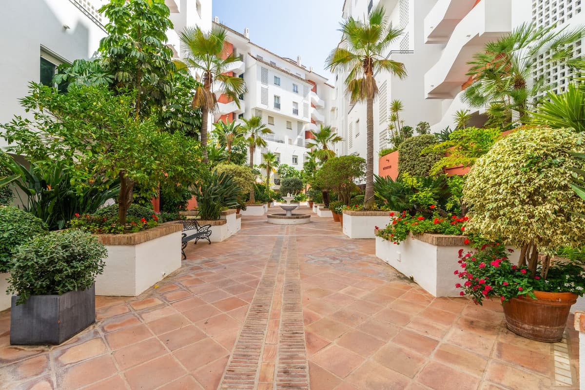 Ground Floor Apartment in Puerto Banús — photo 9 of 10