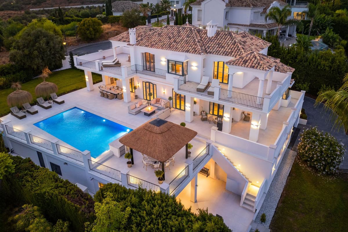 Detached Villa in Nueva Andalucía — photo 4 of 10