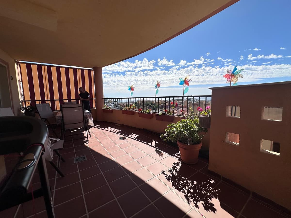 Middle Floor Apartment in Riviera del Sol — photo 1 of 10