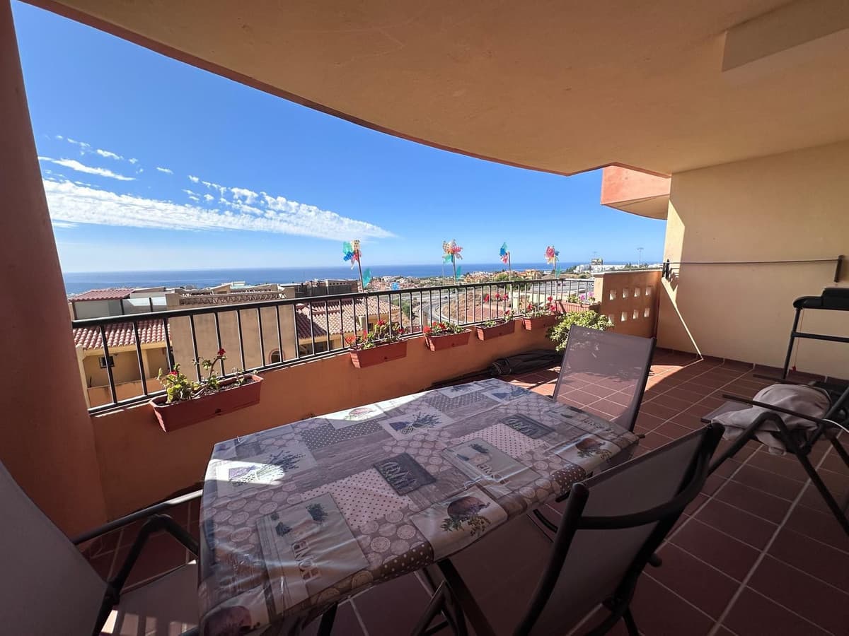 Middle Floor Apartment in Riviera del Sol — photo 2 of 10