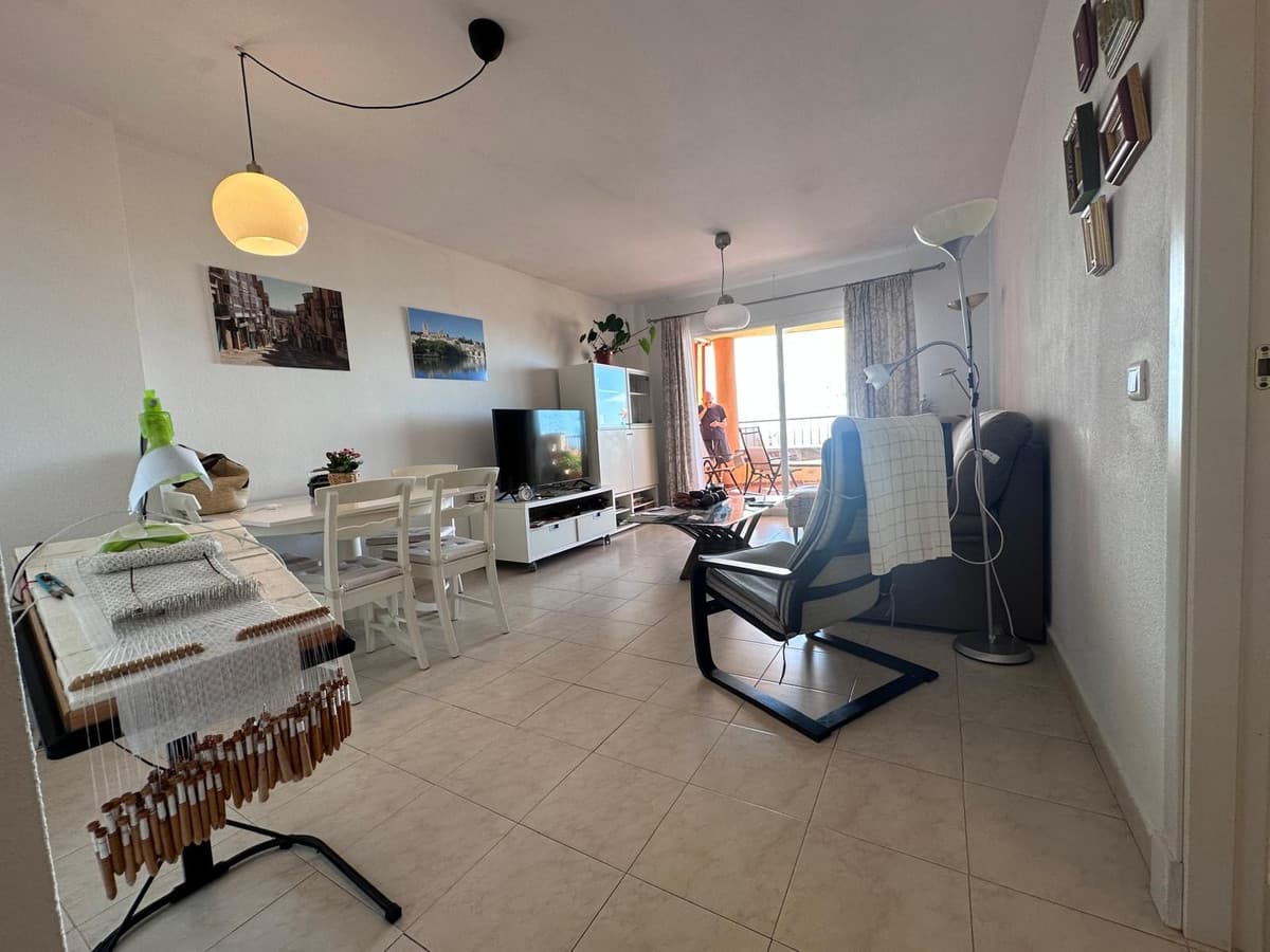 Middle Floor Apartment in Riviera del Sol — photo 4 of 10
