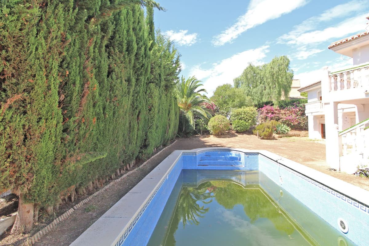 Detached Villa in Calahonda — photo 2 of 10