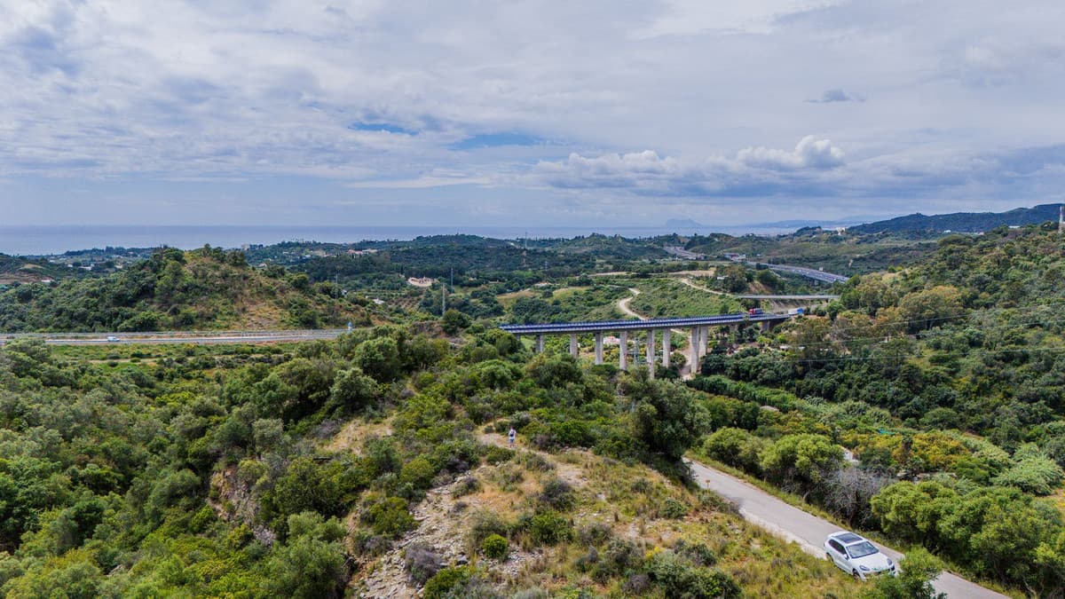 Land in Estepona — photo 1 of 5