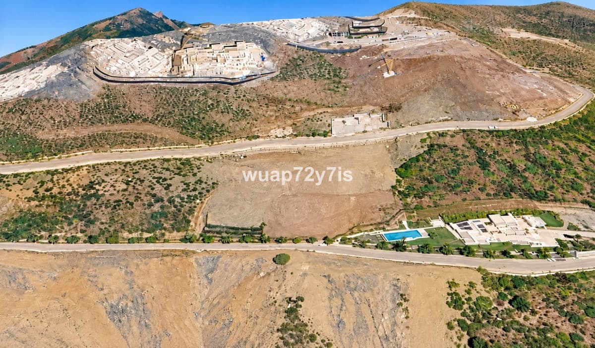 Residential Plot in La Quinta — photo 9 of 10