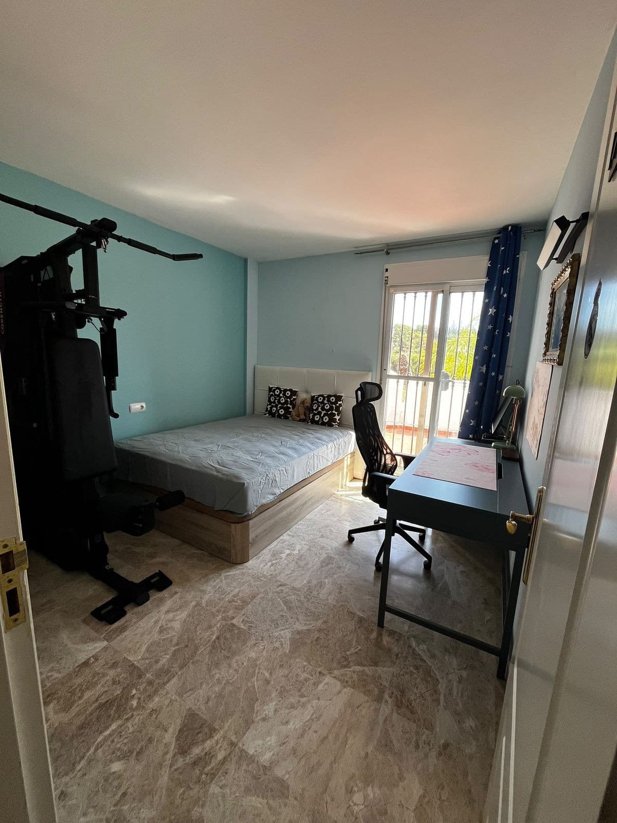 Townhouse in Nueva Andalucía — photo 4 of 10