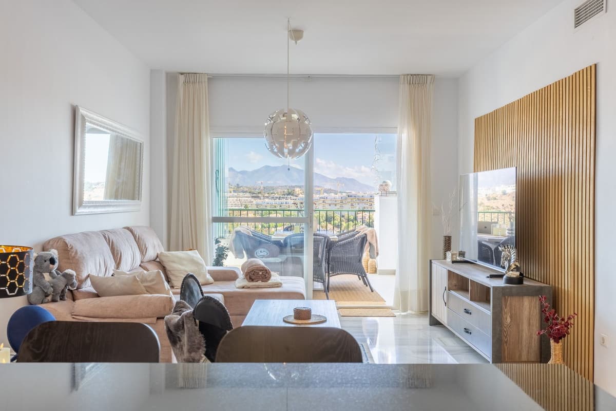 Middle Floor Apartment in La Cala de Mijas — photo 7 of 10