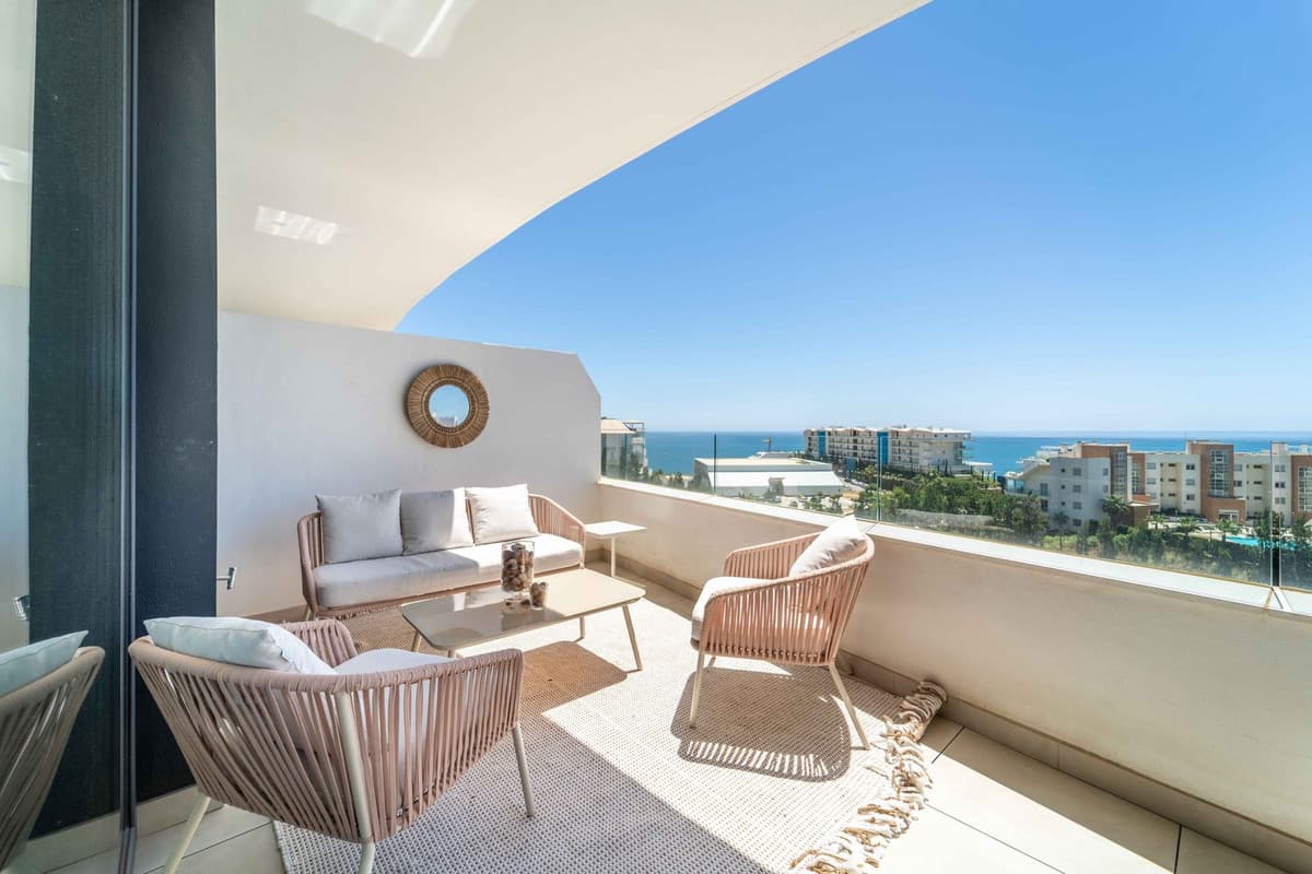 Middle Floor Apartment in Fuengirola — photo 5 of 10