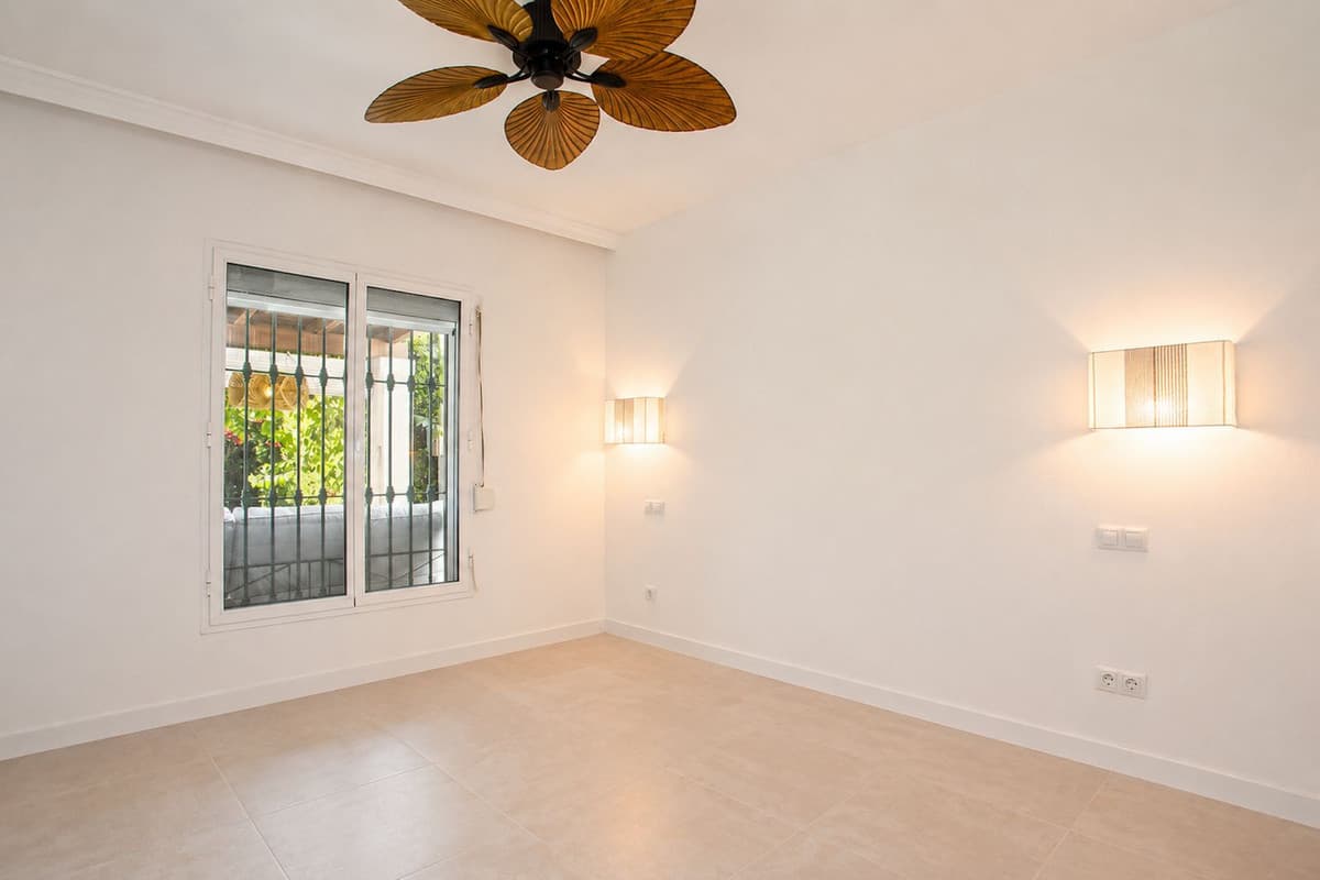 Ground Floor Apartment in Guadalmina Alta — photo 9 of 10