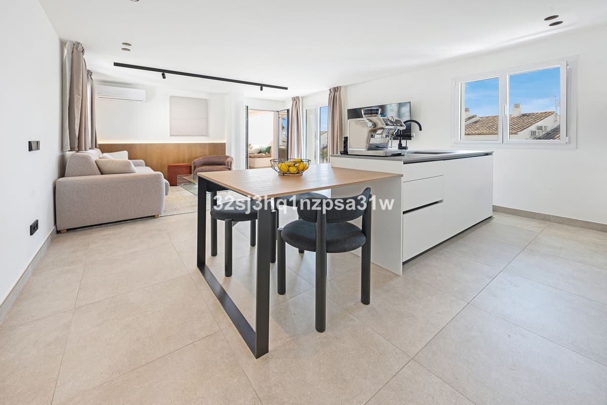 Penthouse in Estepona — photo 4 of 10