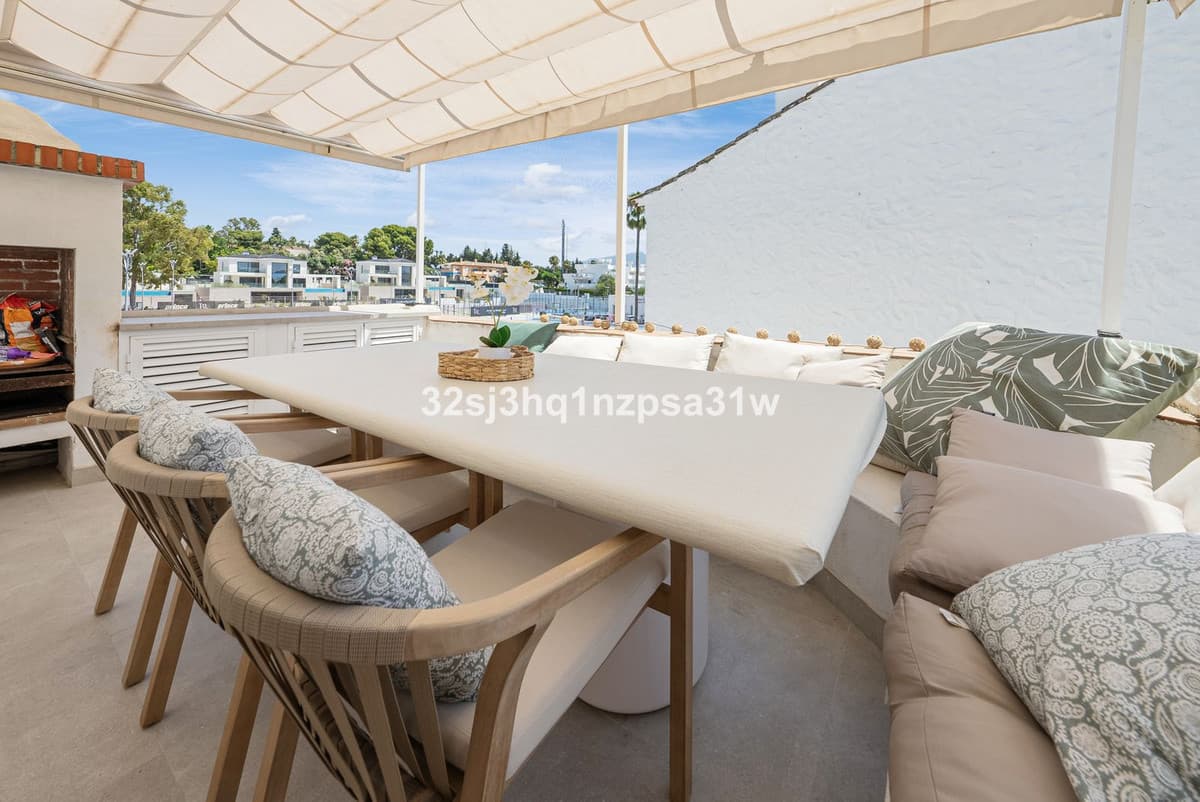 Penthouse in Estepona — photo 5 of 10