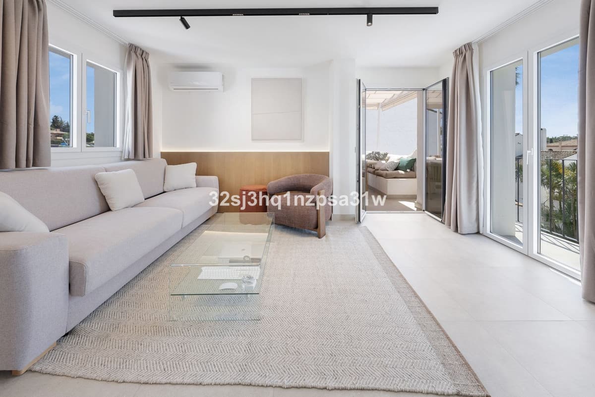 Penthouse in Estepona — photo 6 of 10