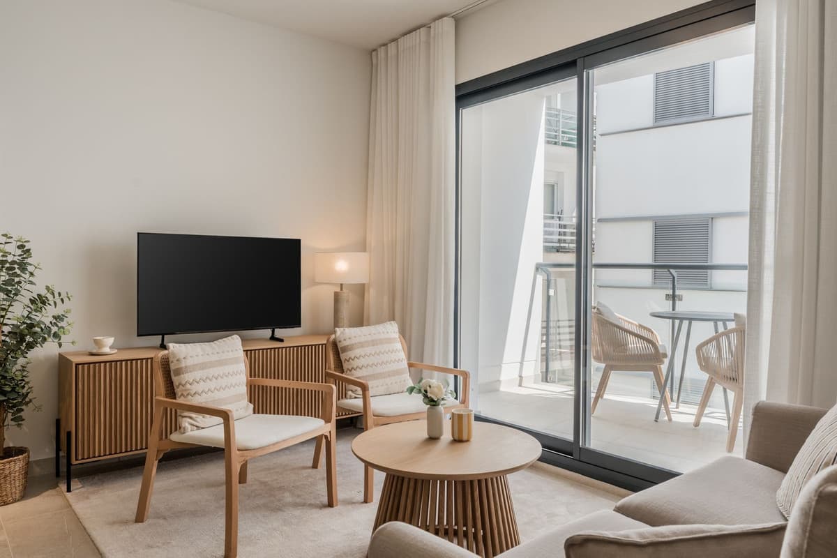 Top Floor Apartment in Estepona — photo 3 of 10