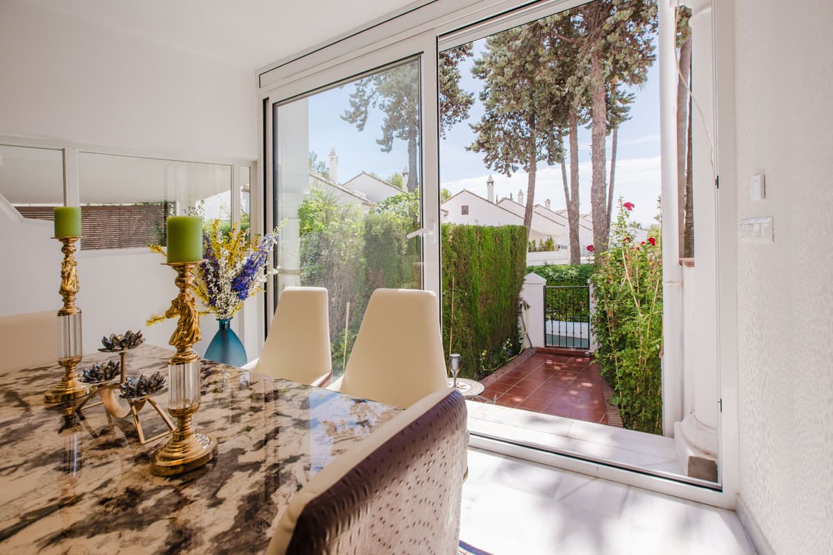 Townhouse in The Golden Mile — photo 8 of 10