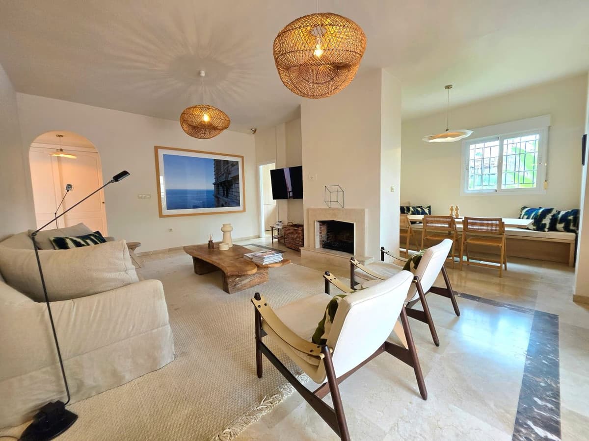 Ground Floor Apartment in Aloha — photo 7 of 10