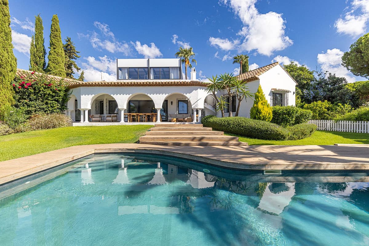 Detached Villa in Hacienda Las Chapas — photo 7 of 10