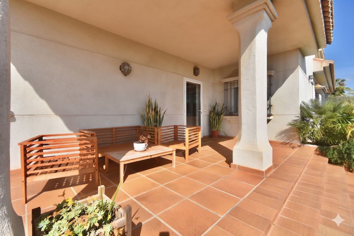 Detached Villa in Estacion de Cartama — photo 7 of 10