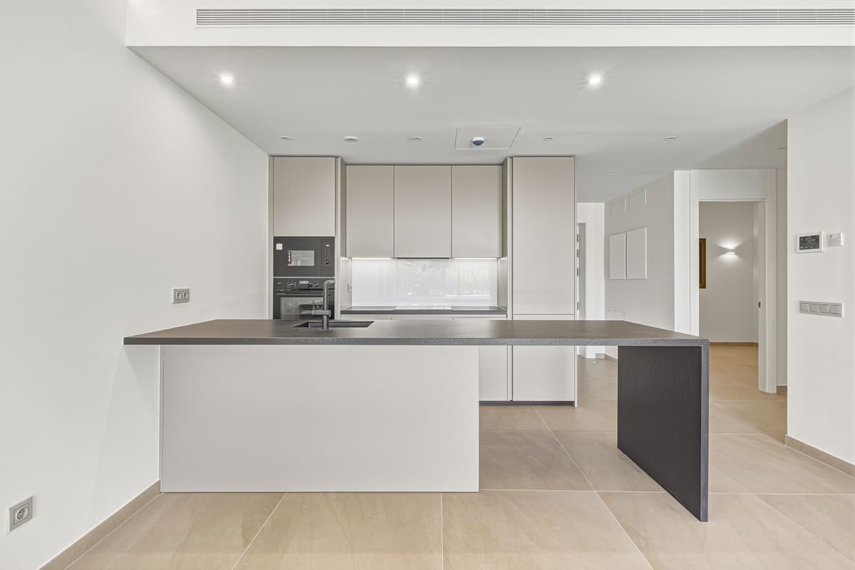 Ground Floor Apartment in Higueron — photo 6 of 10